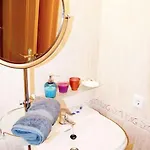 Artes Y Ciencias + Garaje + Netflix Apartmán *