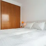 Apartmán Artes Y Ciencias + Garaje + Netflix *