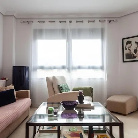 Appartement Artes Y Ciencias + Garaje + Netflix *