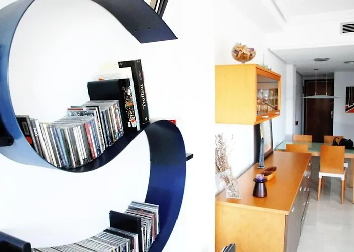 Appartement Artes Y Ciencias + Garaje + Netflix