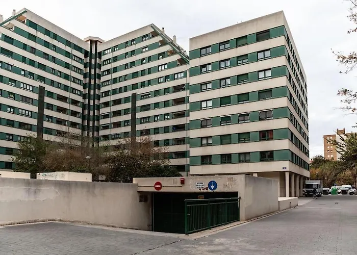 Artes Y Ciencias + Garaje + Netflix * Valencia